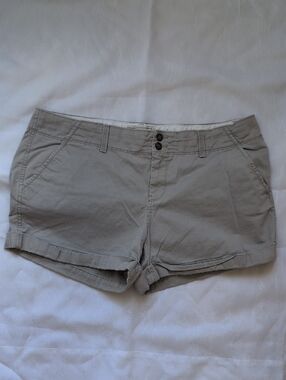 Old Navy Perfect 3.5" Shorts